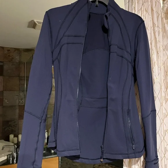 lululemon define Navy Jacket - Picture 2 of 5